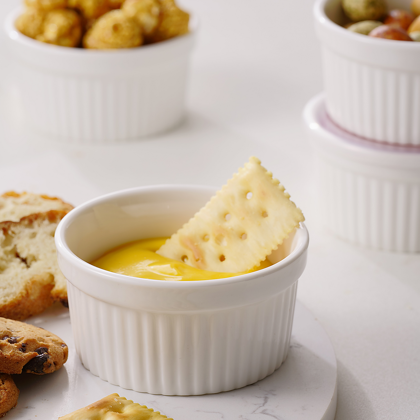 Dafuceramic Ramekins with Lids 8 oz White Creme Brulee Ramekins Ceramic Oven Safe Pudding Cups, Set of 6 Porcelain Custard for Baking Dishwasher and Microwave safe