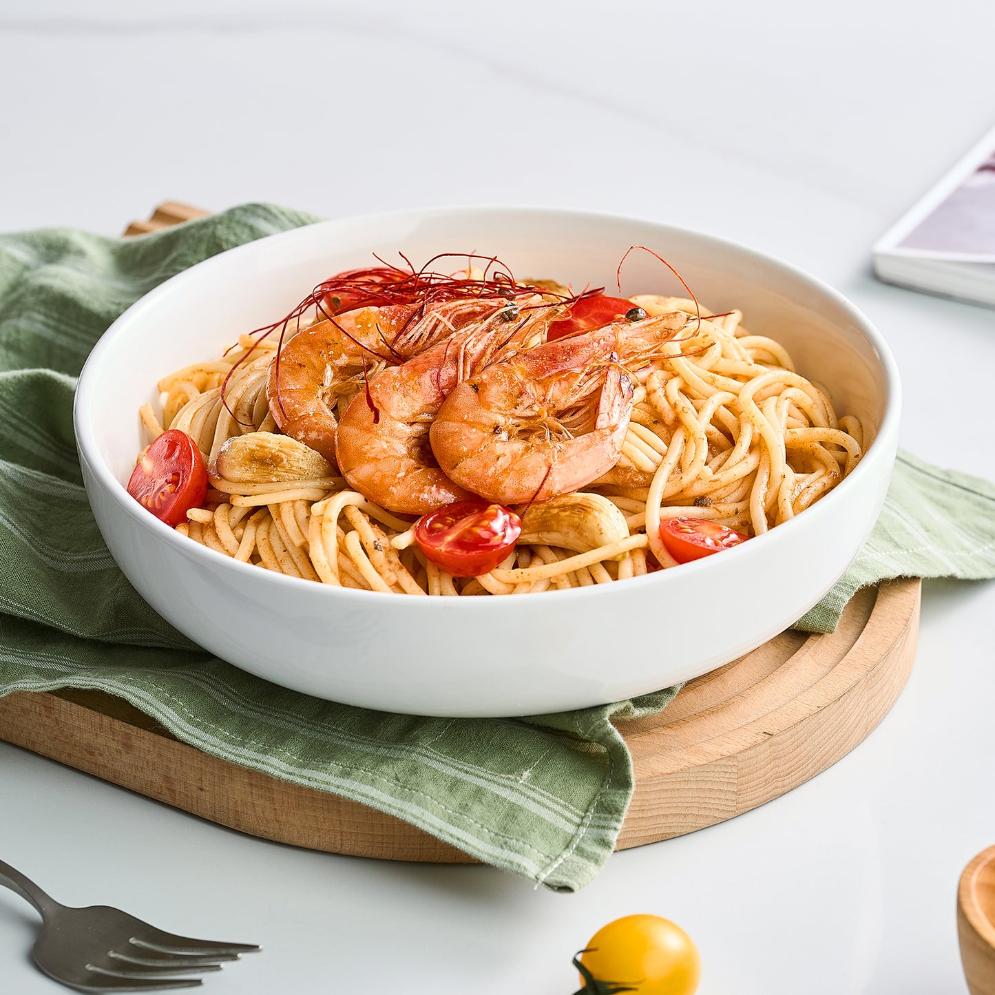 Dafuceramic 8.5Inch Pasta Bowls, 36OZ Serving Bowls, Salad Bowls Set of 4 Ceramic Soup Bowls Sturdy & Stackable, Ideal for Housewarming, Festivals, White (36 OZ)